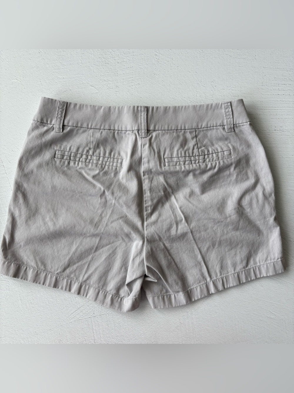 J. Crew Women's Chino Shorts, Light Grey/Khaki, Size 4 - Picture 2 of 6